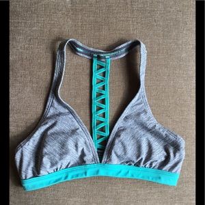 Athleta Zahara Ditsy bikini top
